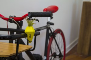 lom-bike-yellow_mail